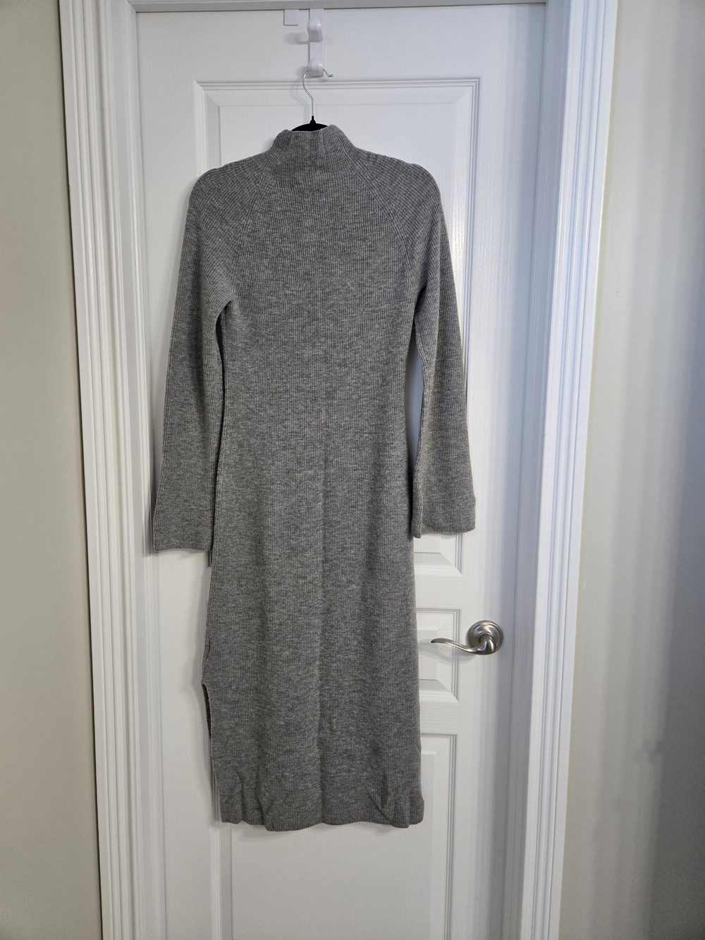 Theory Governor Ribbed Wool Cashmere Long Sleeves Midi Dress Gray S